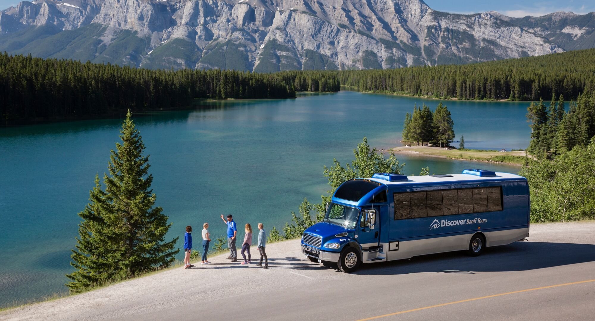 2017_TwoJackLake_DiscoverBanffTours